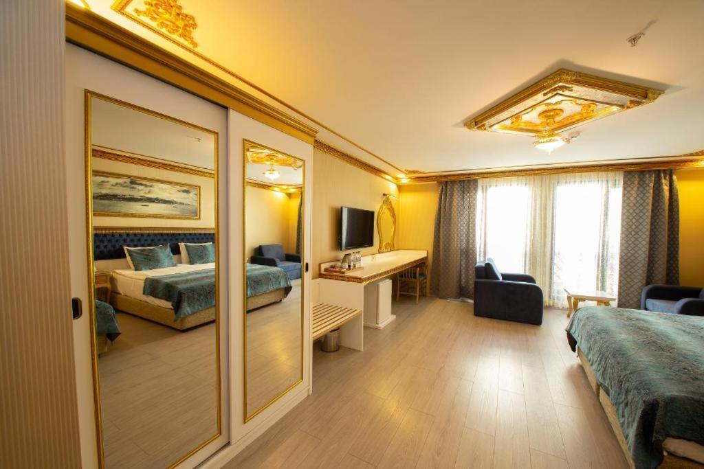 Hotel Phosphorion à Istambul Extérieur photo A room at the hotel