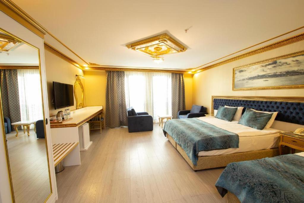 Hotel Phosphorion à Istambul Extérieur photo Family room