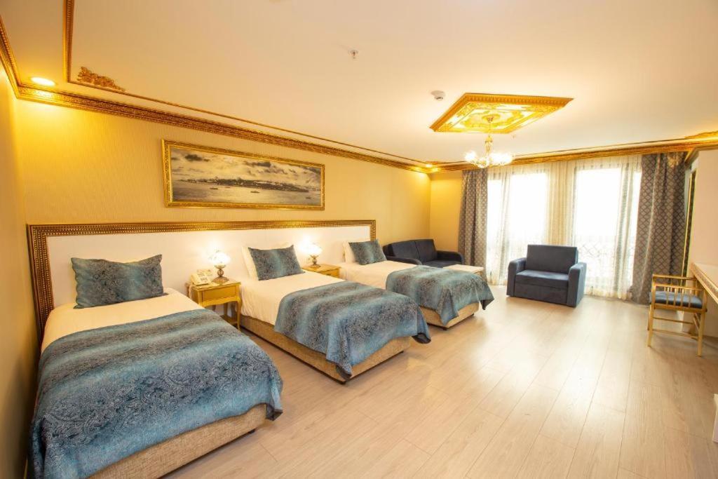 Hotel Phosphorion à Istambul Extérieur photo Family room